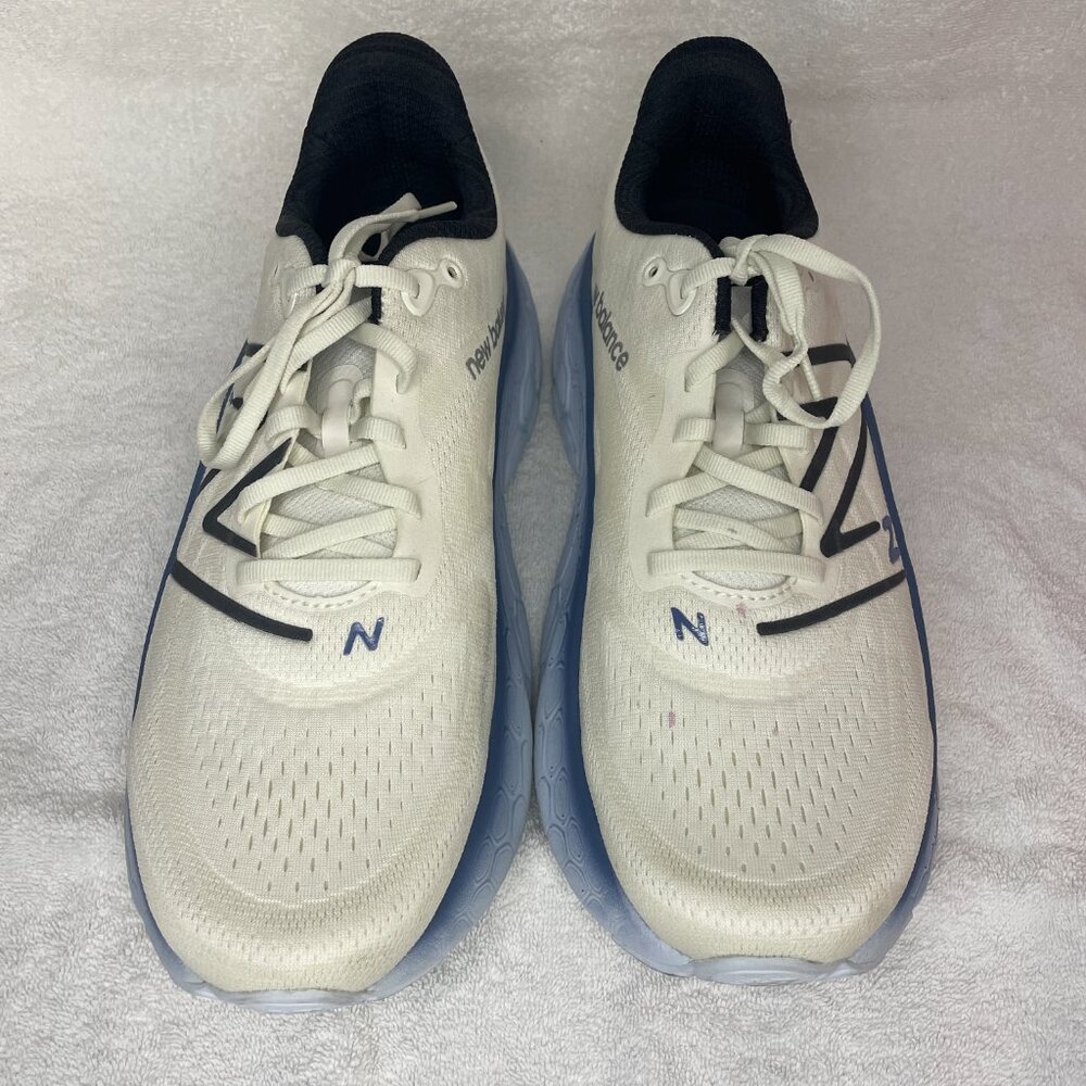 New Balance Fresh Foam x More v4 Sea Salt Ice Blue Men's Lace Up Sneakers - Picture 7 of 10